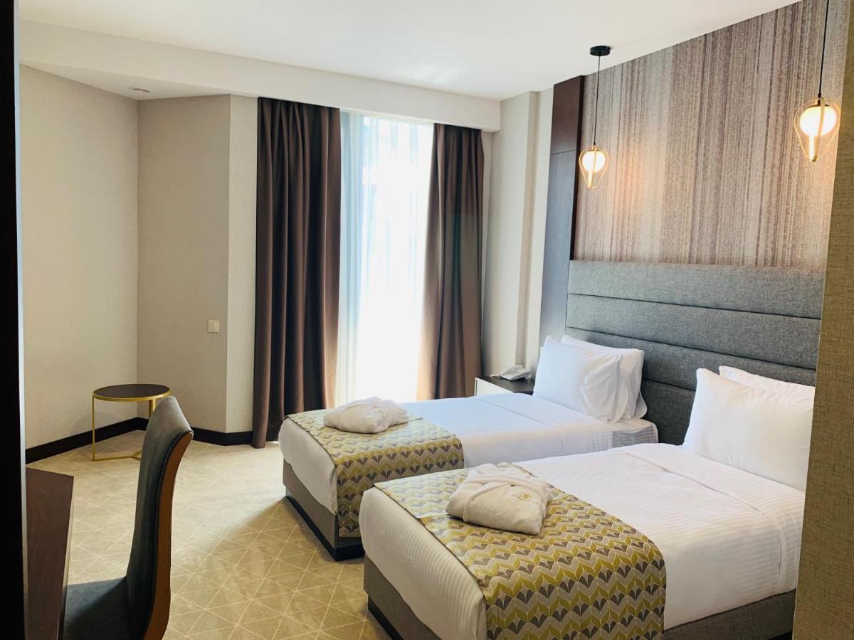 Hotel Salvador Batumi Ngoại thất bức ảnh